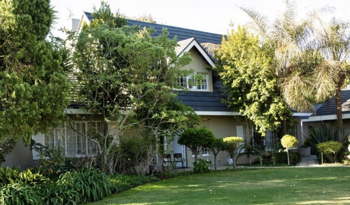 Garden facade of Cherry Nest guesthouse in Welkom